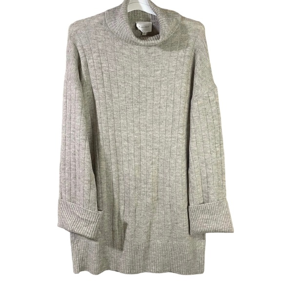 LINE & DOT ribbed knit acrylic turtleneck beige sweater dress women Size Medium - Picture 1 of 13